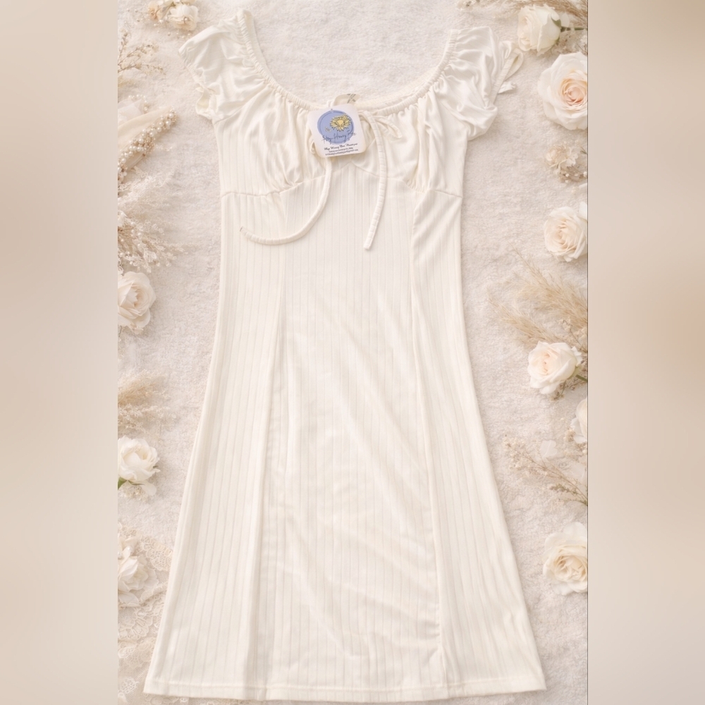 Honey Bee Boutique White Ribbed Bodycon Midi Dress | Small | Stretchy Cottagecor